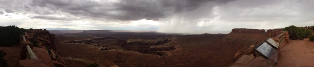 Epic View From Canyon Land, view full size and scroll around.